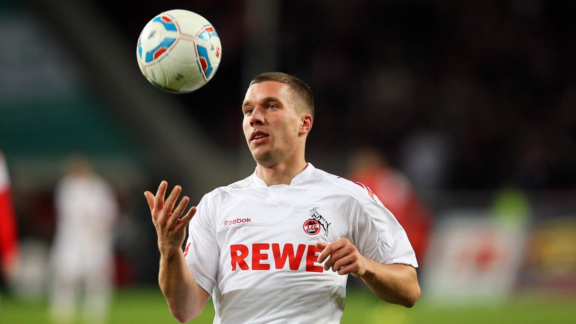 是否应推动全联盟球员家庭日活动